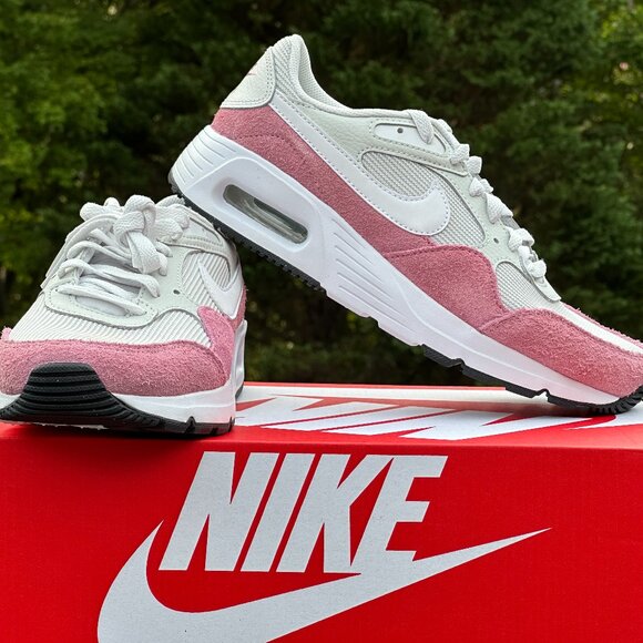 NEW Nike Air Max SC Low Casual Sneaker - fits Youth Sizes 5Y and 6Y - Picture 1 of 8